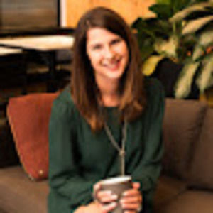 Meet your Posher, Whitney